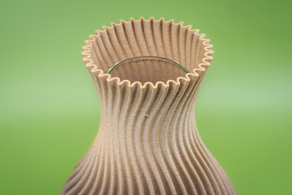 Wooden vase "The Wave" with integrated glass insert for fresh flowers