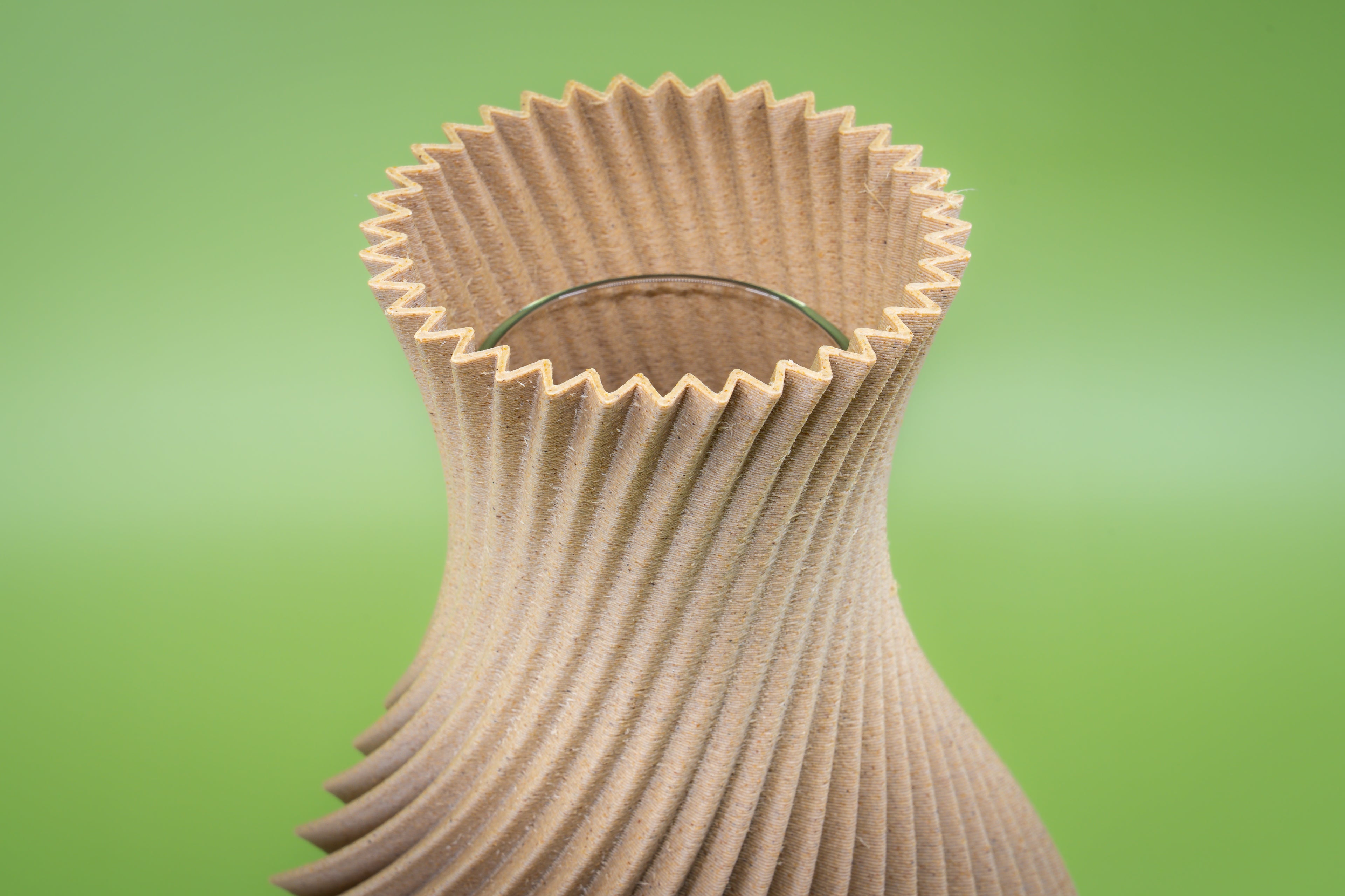 Wooden vase "Twisted" with integrated glass insert for fresh flowers