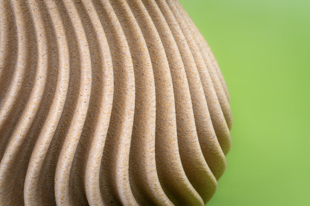 Wooden vase "The Wave" with integrated glass insert for fresh flowers
