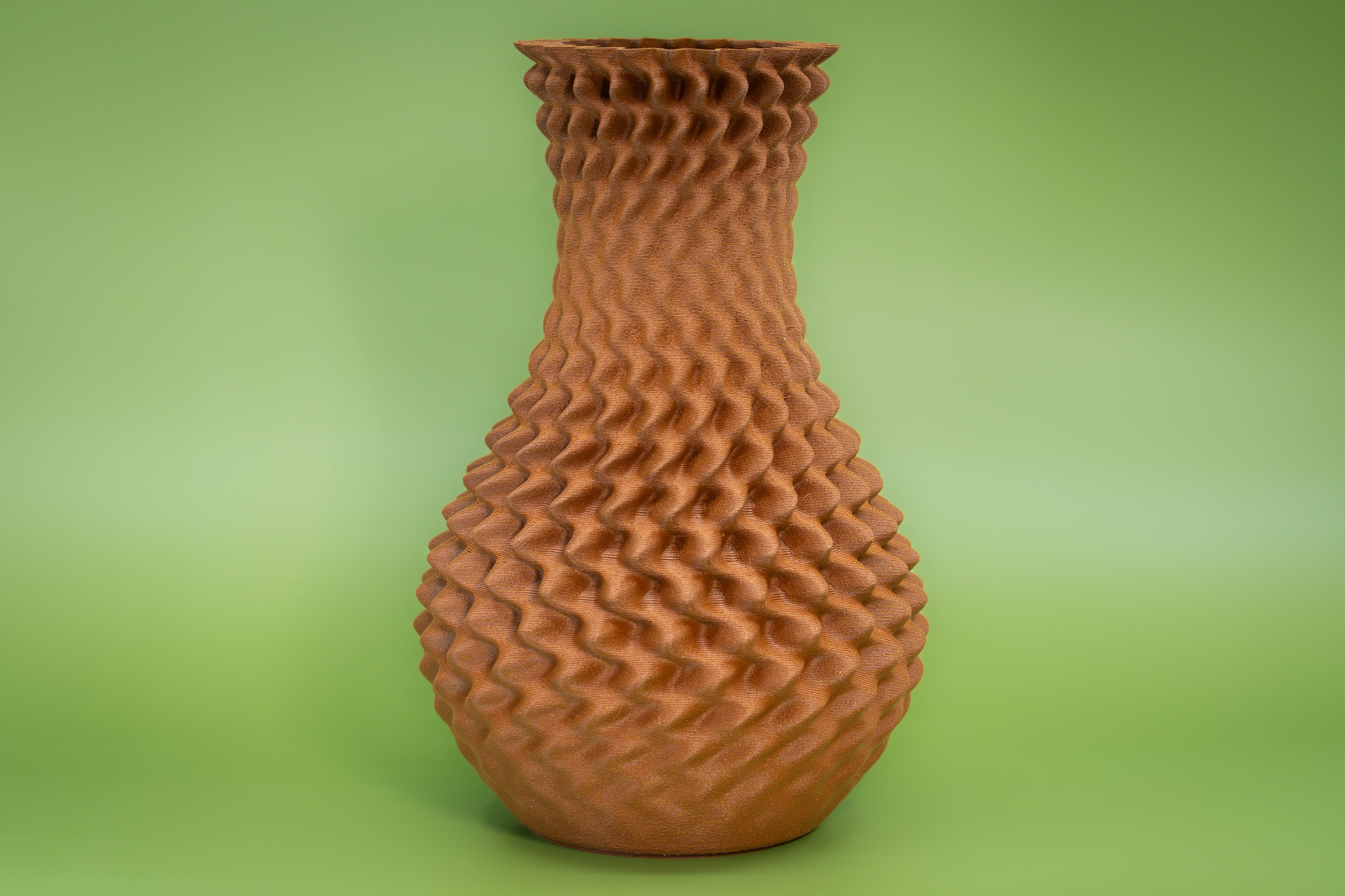 Wooden vase "Ananas" with integrated glass insert for fresh flowers