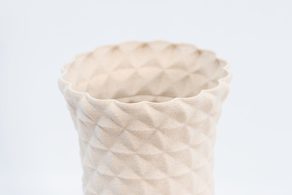 Wooden vase "Facet Flow" with integrated glass insert for fresh flowers