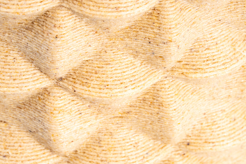 Wooden vase "Facet Flow" with integrated glass insert for fresh flowers