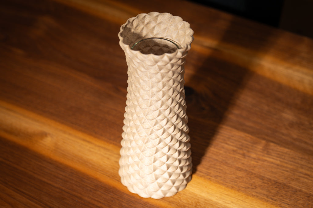 Wooden vase "Facet Flow" with integrated glass insert for fresh flowers