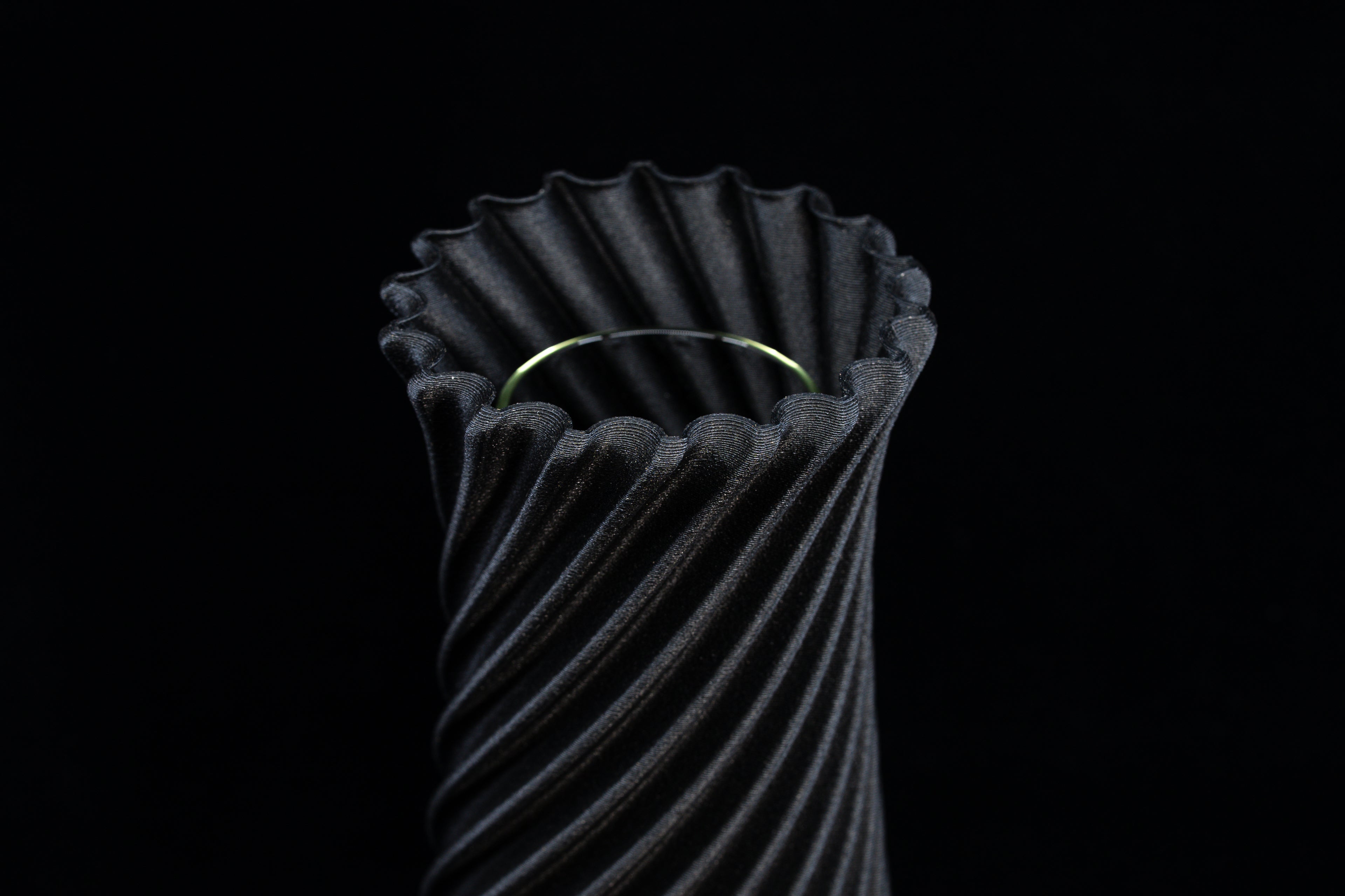 Wooden vase "Wind" with integrated glass insert for fresh flowers