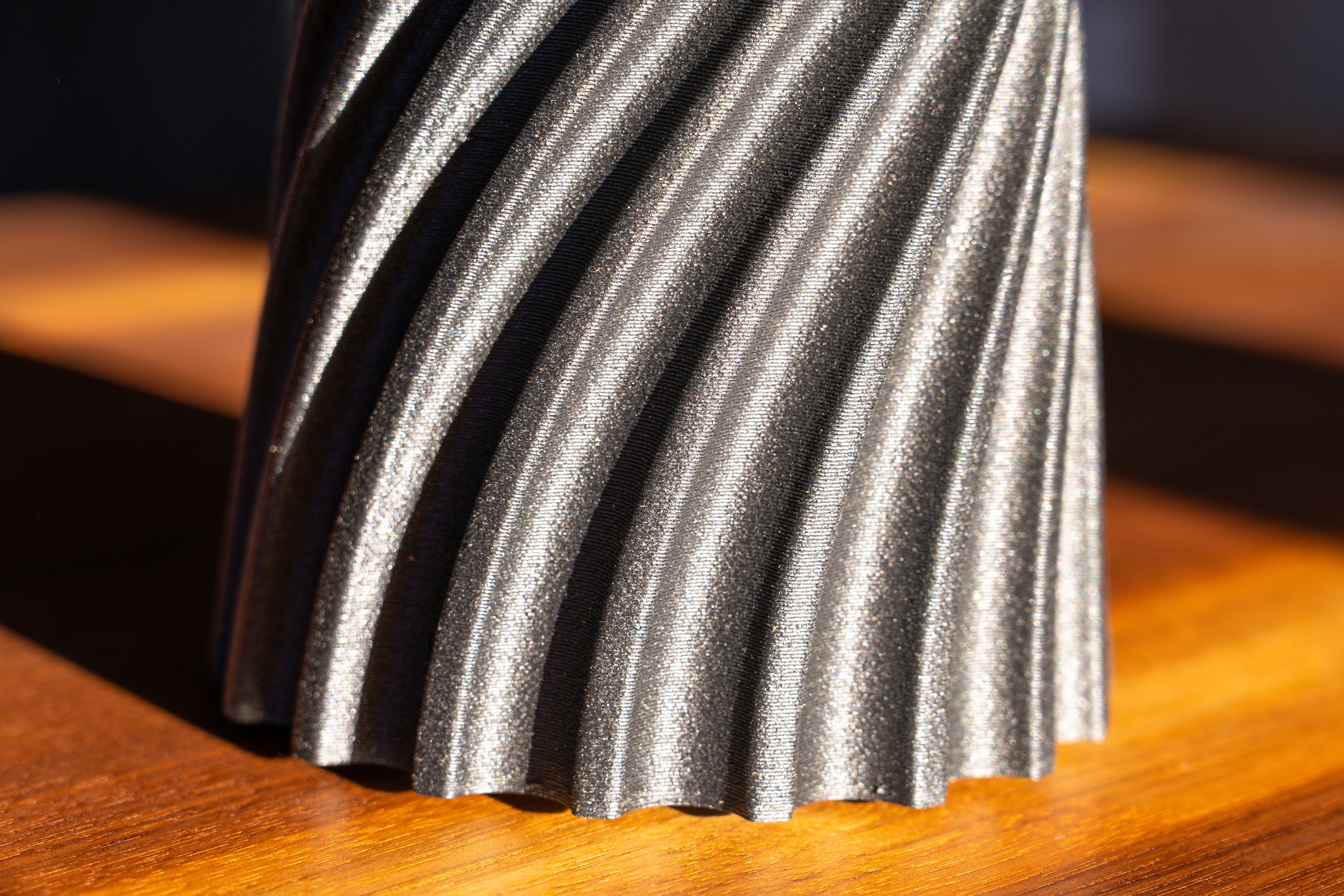 Wooden vase "Wind" with integrated glass insert for fresh flowers