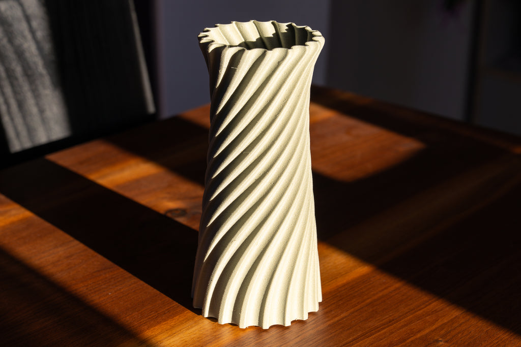 Wooden vase "Wind" with integrated glass insert for fresh flowers
