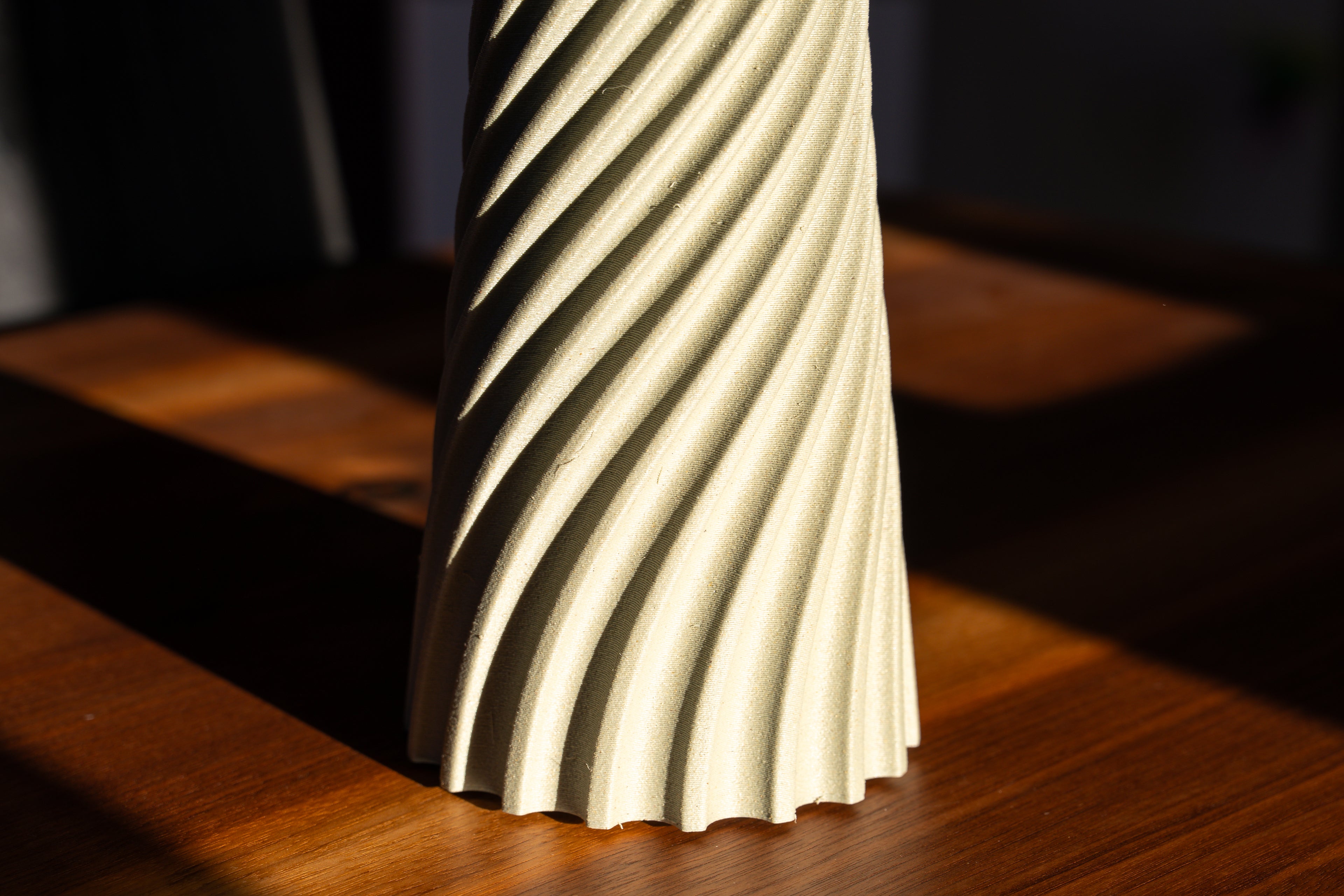 Wooden vase "Wind" with integrated glass insert for fresh flowers