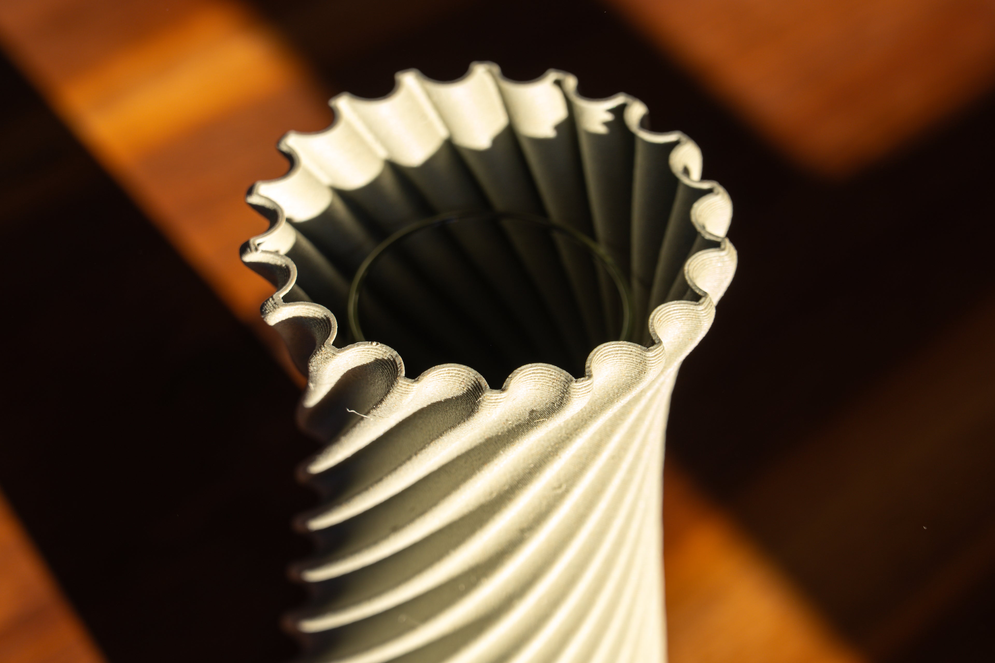 Wooden vase "Wind" with integrated glass insert for fresh flowers